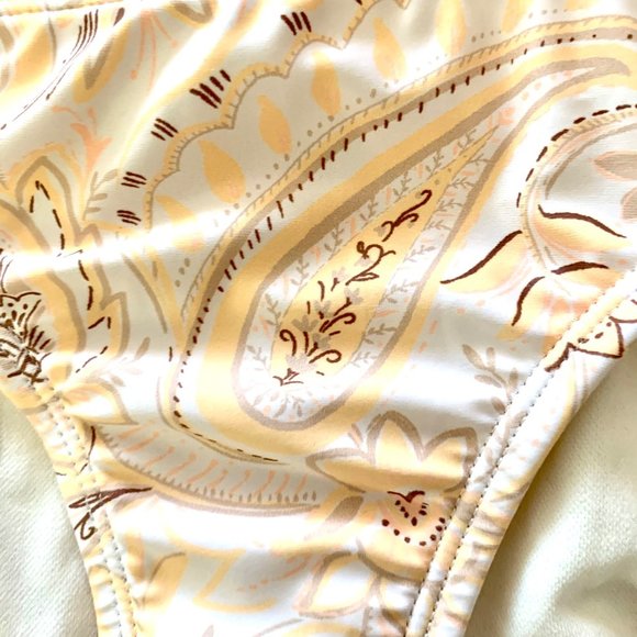 Xhilaration Juniors Cream Yellow Paisley Cheeky Bottom Bathing Suit Swim Medium - Picture 3 of 9
